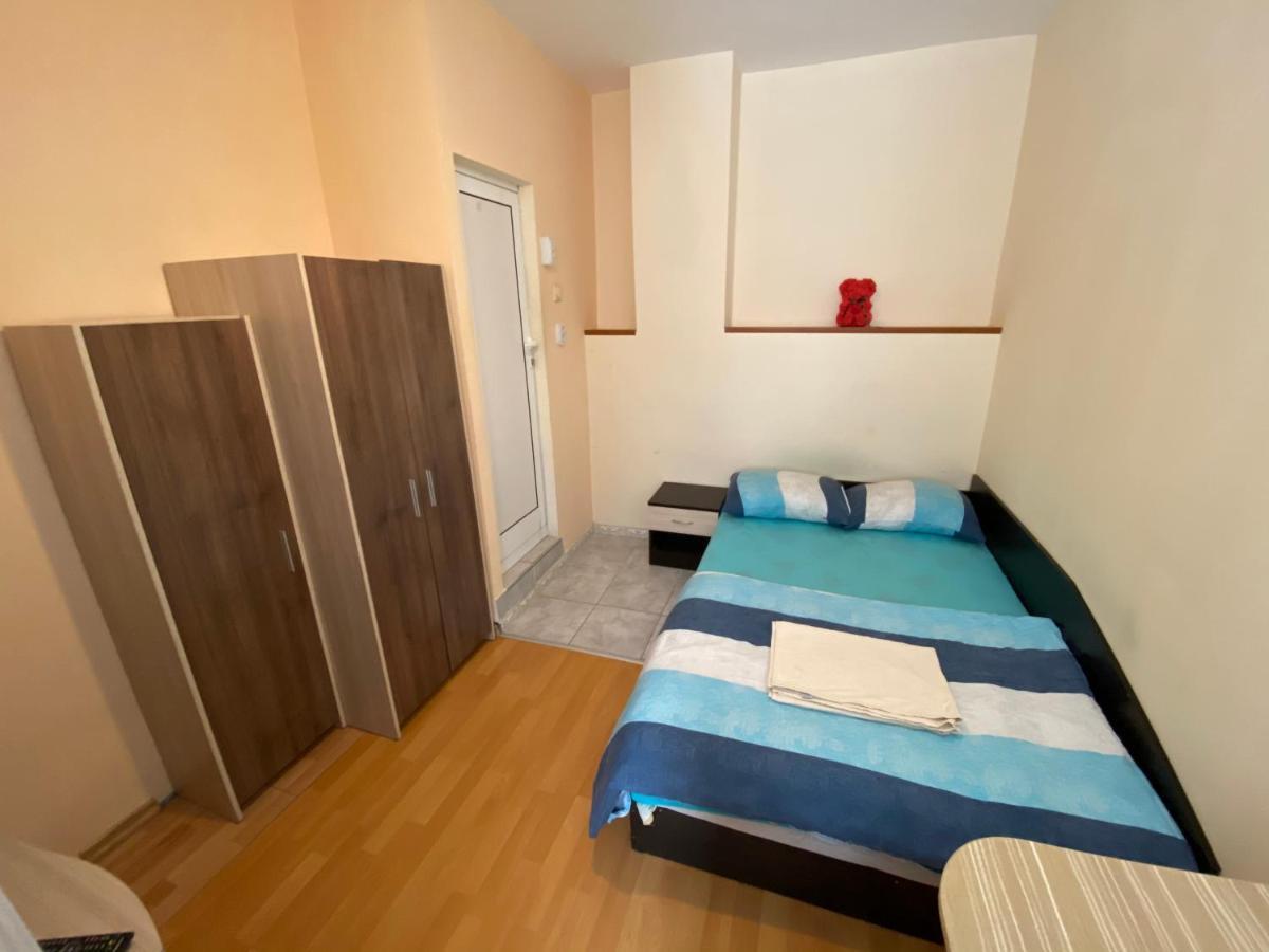 Top Center Studio 2 Min To The Beach Apartment Варна Екстериор снимка